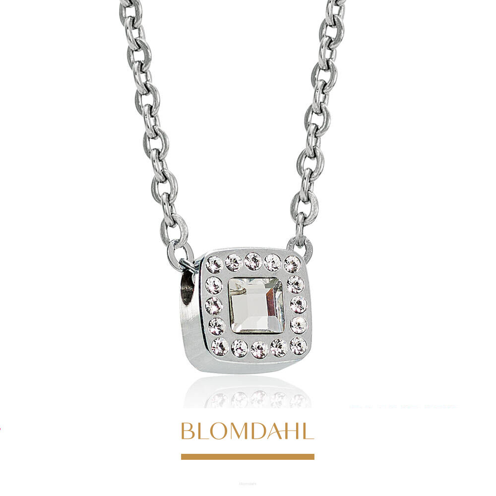Brilliance Cushion Crystal Necklace 8 mm