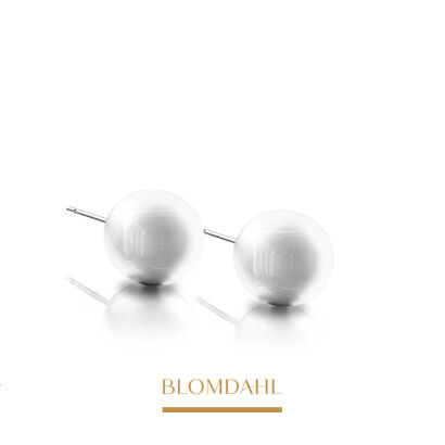 Hypoallergenic Pearl White 4mm Earrings