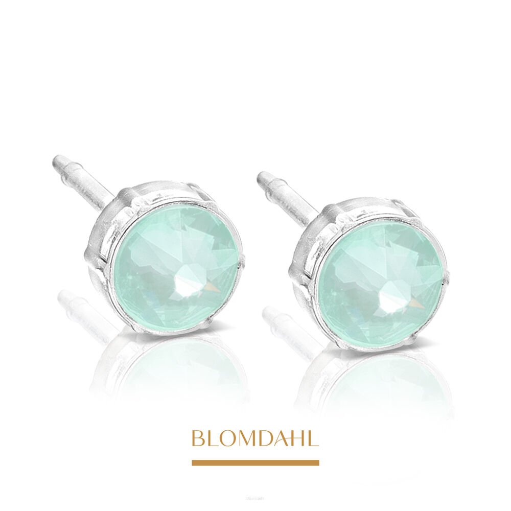 Hypoallergenic Soft Mint 6 mm Earrings